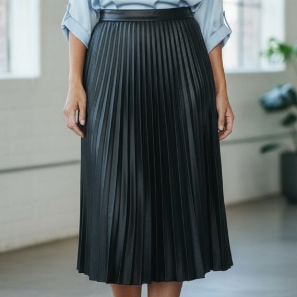 Frank Lyman Design Black Midi Skirt - Vegan Leather  - Workwear - Size L